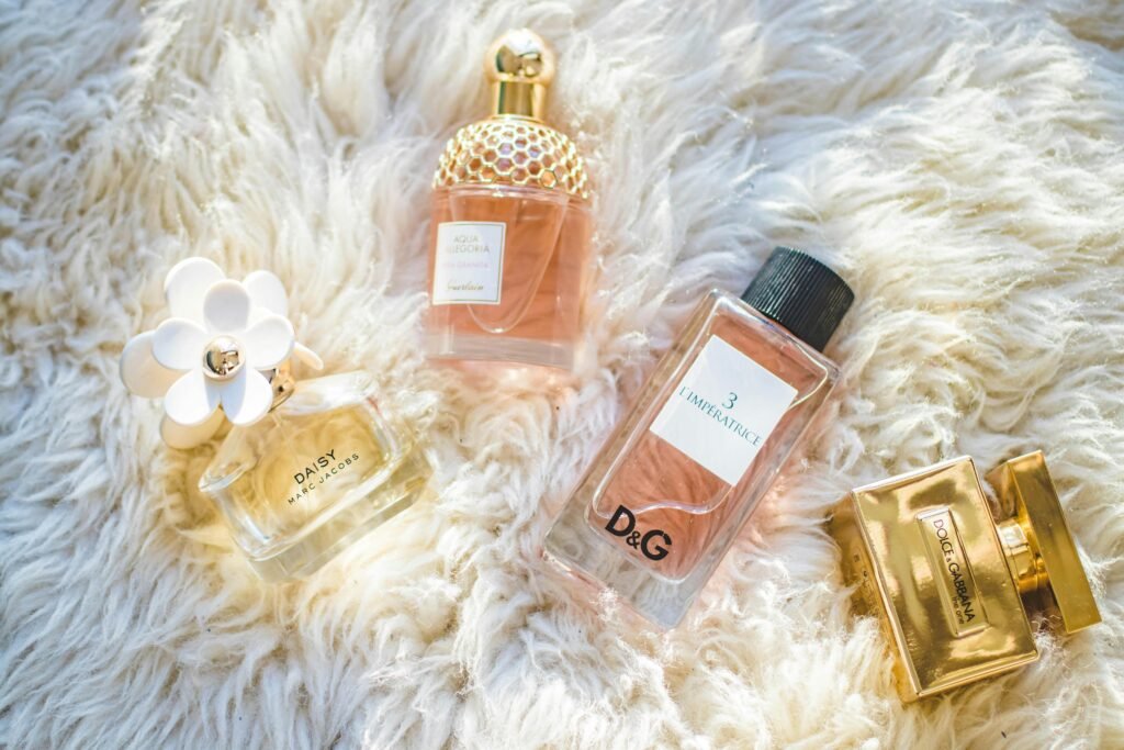 Ways to Stay Fresh and Smell Amazing All Day